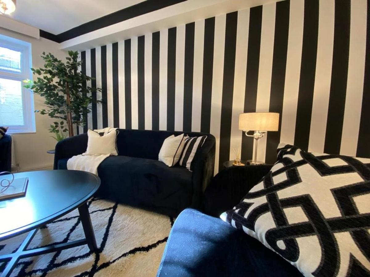 Stylish 1 Bed Flat Zone 2 Hampstead Swiss Cottage Londres